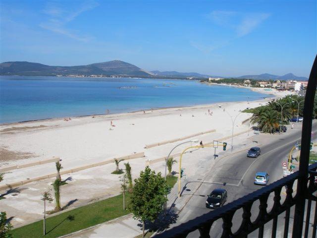 Hotel Il Gabbiano Alghero Exterior foto